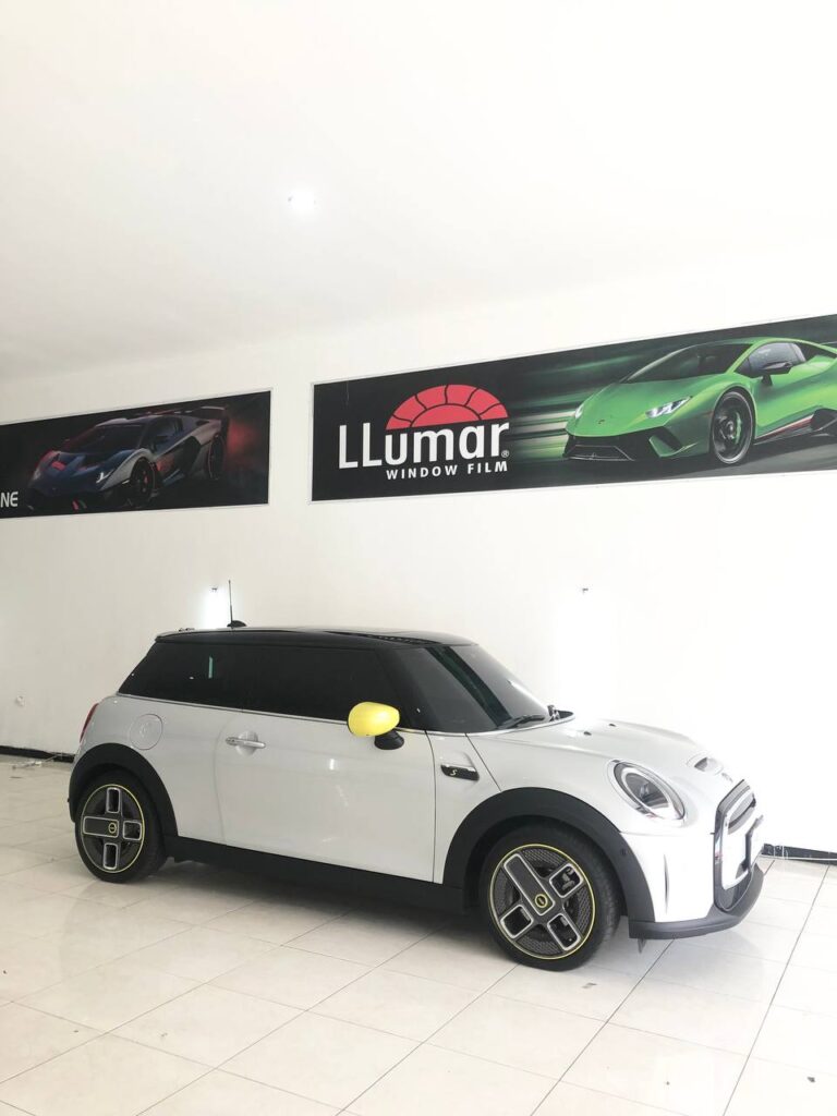 mini cooper dengan llumar